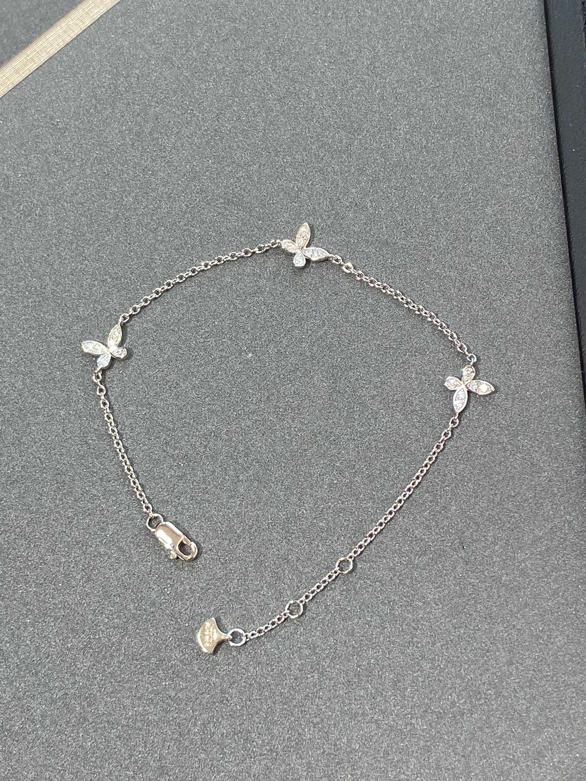 Graff Classic Butterfly Petite Cubic Zirconia Silver Necklace