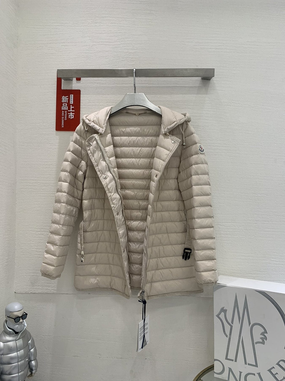 Moncler Belted Hooded Puffer Coat — detail