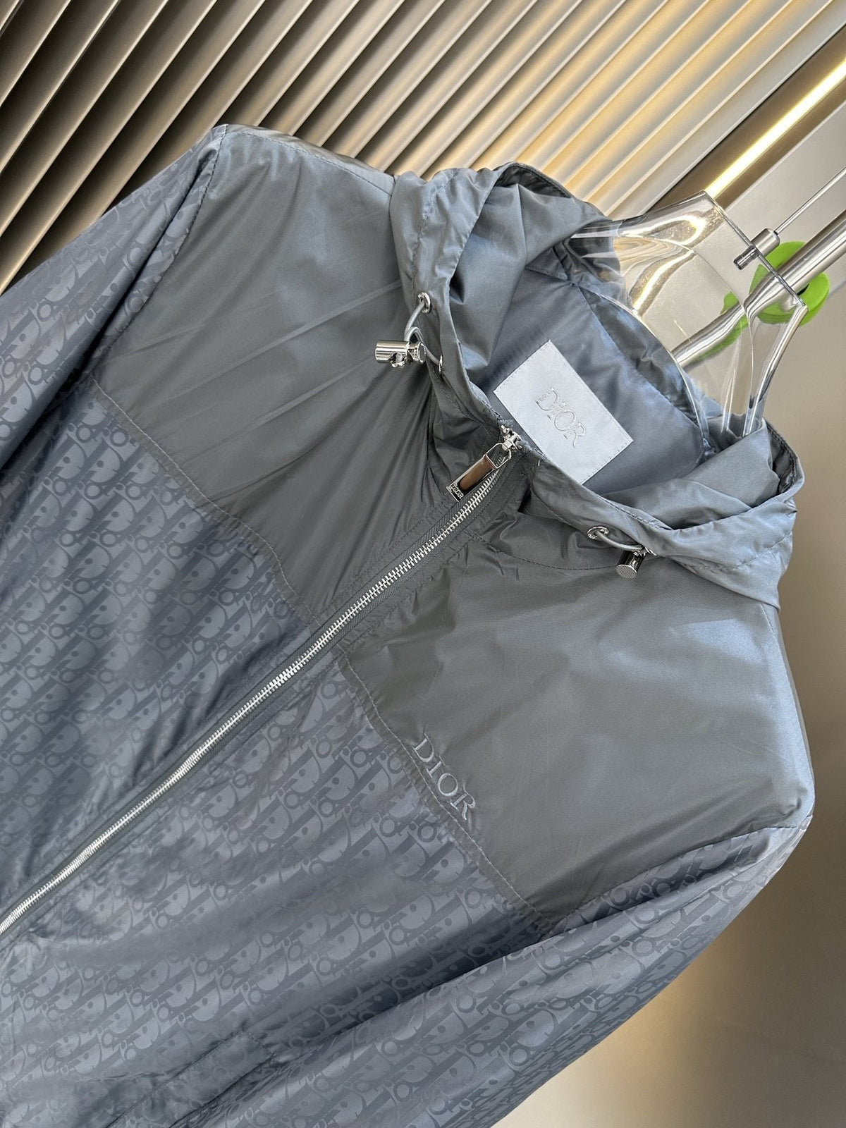 Dior Hooded Two-Tone Windbreaker — hang_tag