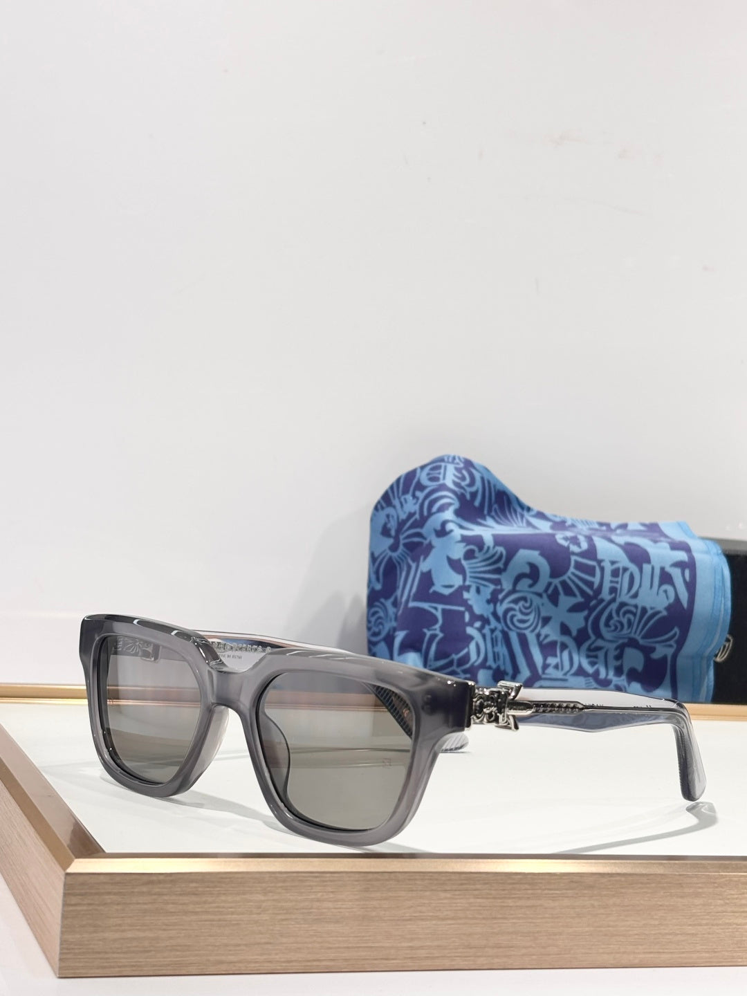 Chrome Hearts Sunglasses-VAGILLIONAIRE